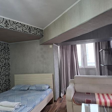 Apartment In Street Kievskaya 49 Бишкек Экстерьер фото